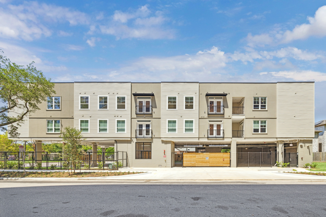 Street View - Nest on Addison Apartments