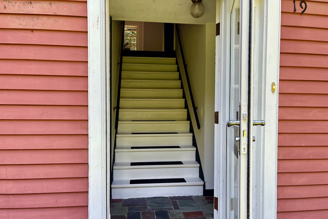 Enterance - House close to campus