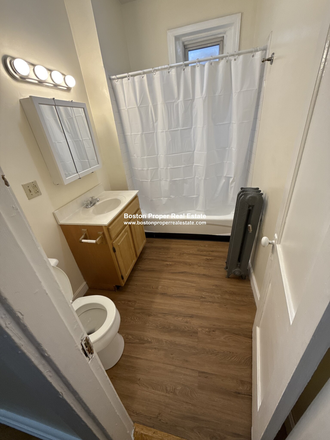 a - 2 BIG BEDROOMS, NO FEE Apartments