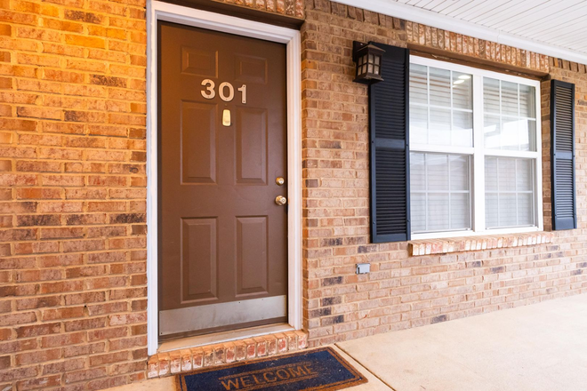  - 402 W Glenn Ave, Unit B-301