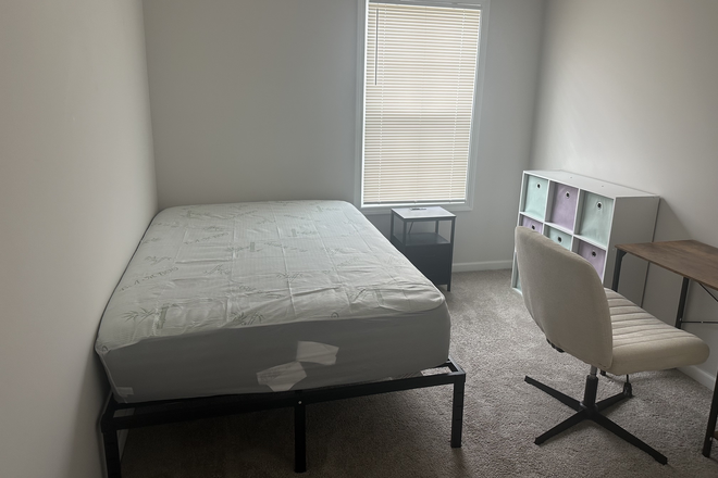 Bedroom - The Preserve at Walnut Spring- Car Required, female roommate only