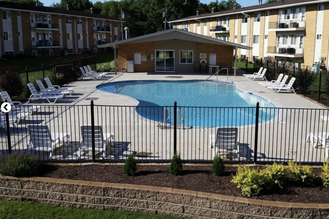 Pool - Move-in as early as June 14th! Scotsdale Apartments