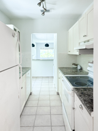 Kitchen - For Rent – Charming Single-Family Home  in Prime Quite Neighborhood.