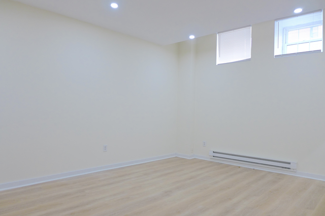 bostonrealtyonline.com - Polished Fenway Three Bed with Luxe Finishes Apartments