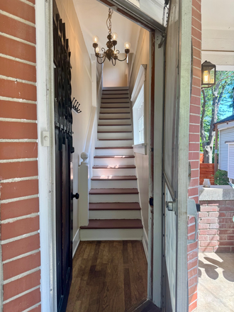Front entry to upstairs unit - Fully renovated 3 bed / 1 bath - All new appliances and HVAC - quiet, safe, and maintained Duplex