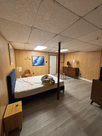 Bedroom - Angle2 - Permanent Accommodation - Spring 2026 (Jan-Jul) : Private Bedroom in a Townhouse next to UMD Campus!