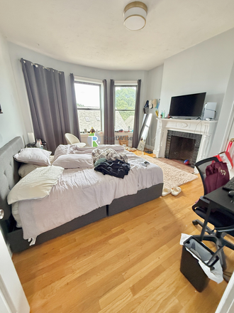 Bedroom - AVAIL 9/1! Sunny Renovated Apartments in Packard Corner, Central AC, Closed to BU, NO FEE!!