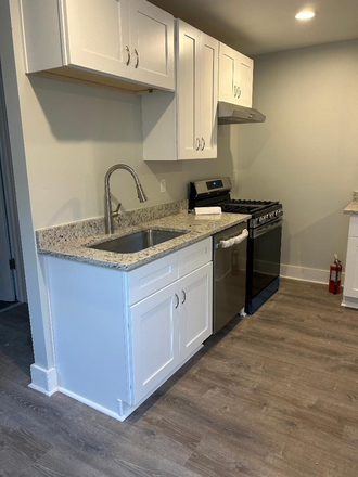 kitchen - Walk to Emory: Small one bedroom, utilities included, new renovation, Available now!