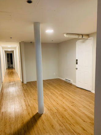 Call NOW for showings! 617-236-8550 - HEMENWAY ST - GIGANTIC GRDN LVL 4BR IN SYMPHONY AVAIL *6/1/2026* W/ H&HW INC, LNDRY IN BLDNG, 2 BATH Apartments