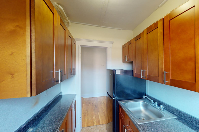 KITCHEN - ^*^*STUDIO^*^*  JANUARY 1ST   BOYLSTON ST NO FEE Apartments