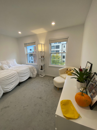 Columbia Heights - close to Metro - 2‑Min Walk to Friendship Heights Metro | 1 Stop to AU Law & AU Shuttle & Columbia House