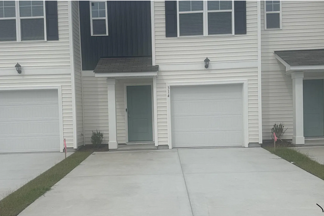 Front - The Townes at Amber Bluff! Nestled near Coastal Carolina University and just steps from t
