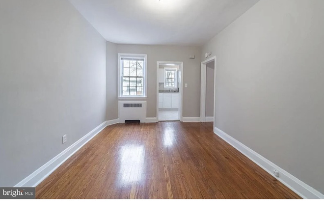 Dining room - Cozy & Affordable 1BR – Close to Transit, Shops & Dining Duplex