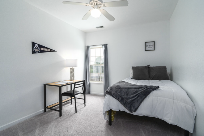 Sample Image of the Private Bedroom - Station 21 Private Room & Bath Sublease – Fall/Winter 2026 Apartments