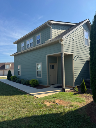 Outside of apt - Newer Apt With Easy Drive To Campus