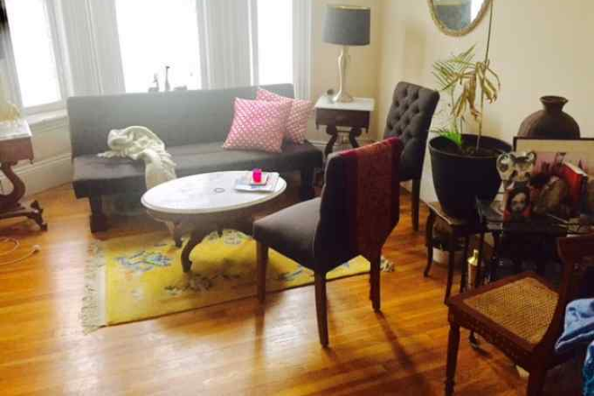 living - No fee ! fantastic location! charming, cozy, renovated, heat hot water included. Apartments