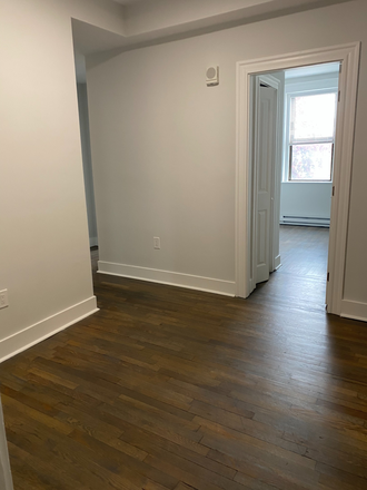 A - 3 BED WITH LIVING ROOM AND LAUNDRY IN UNIT Apartments