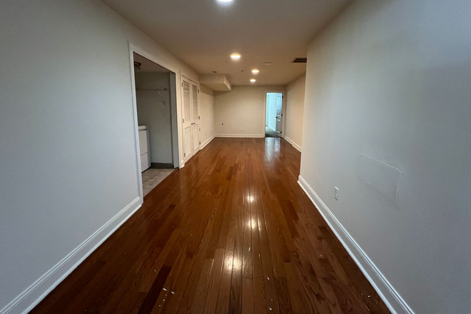 Photo - 1922 North 17th Street - 5BR/5.0BA Apartments