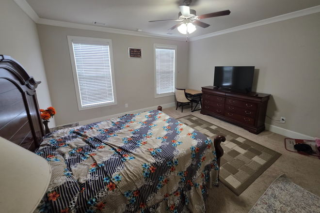Bedroom 1 - Master Bedroom on Main Floor, Furnished - Private Rooms in Beautiful Home – 5 Minutes from UNG | Utilities Included