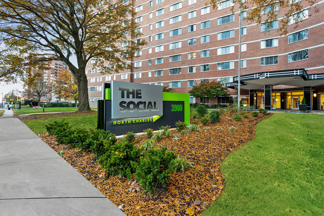 Outside street view - House renting from May 18th to August 15th. Accept both long-time leasing and short-time leasing.