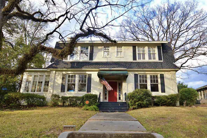 Front - 4 Bd / 4 Ba Residence, Heart of Belhaven, Gorgeous Remodel MUST SEE! House