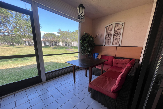Patio - Windwood Primary Bedroom for Rent |  Utilities Included, Fully Furnished (Male Roommate) Condo