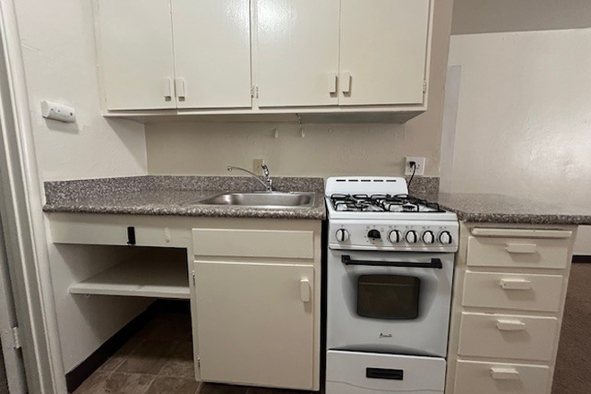 Kitchen - -Comfortable, cozy 1-bdr right at downtown Shattuck Ave