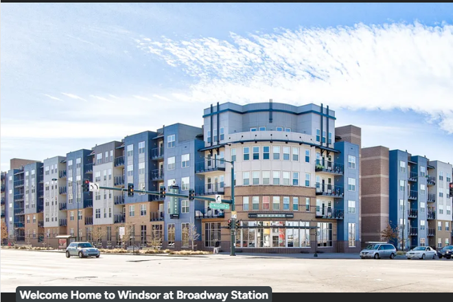 1 bedroom, corner unit, private bath, walk in closet - 1 bedroom available Apartments