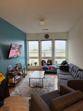 Living Room - Landmark College Park Apartments