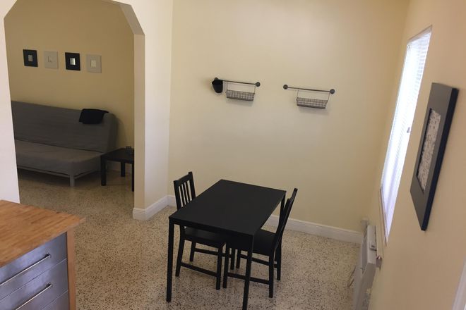 Dining - Apartment in Beautiful Vizcaya/Roads Neighborhood- Next to Metro-rail