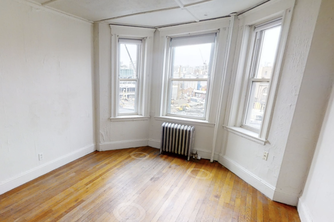 A - GREAT FIND! Apartments