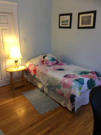 Bedroom - January/February Semester Listing, minimum four months Condo