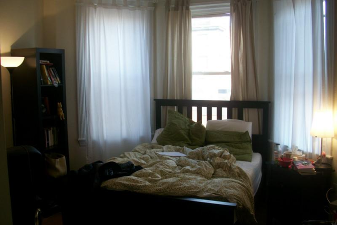 bed - 2 bed 1 bath in Fenway no fee Apartments