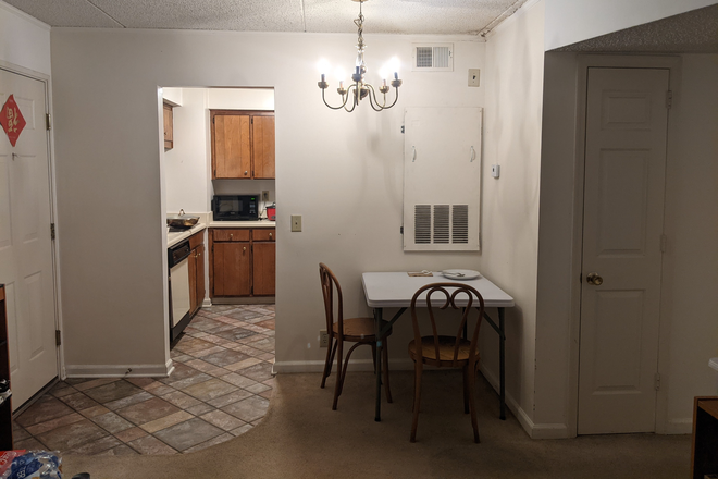 Kitchen/dining - The Quarters at Elliston Place Unit 207 2 beds/2 bath One block from Vanderbilt