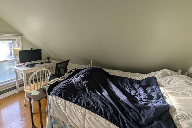 Bedroom - Room to sublet House