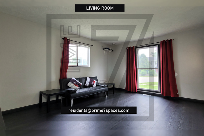 Living - Housing at Site16! Duplex