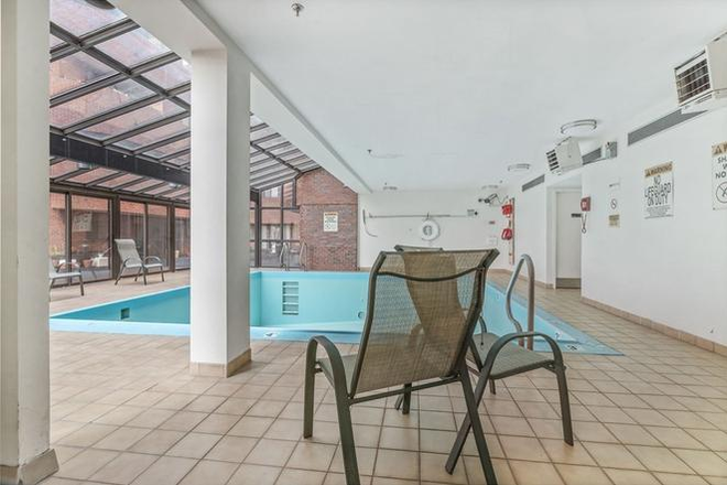 Condo swimming pool - Spacious 2bd/2bath avail. Aug Condo