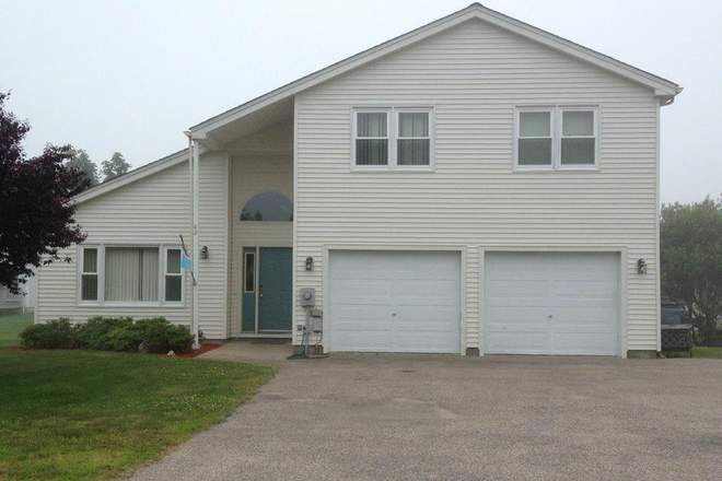 Outside Street View - 42 Exeter BLVD