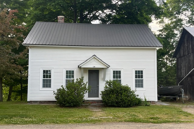house - Whole House on Farm