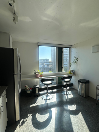 Kitchen - Summer sublet, no extra fees Apartments
