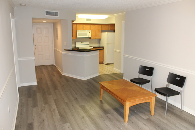 UniversityInnCondo.com - University Inn 2 Bed, 2 Bath with attached Garage available immediately! Condo