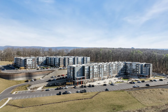Outside View - Aspen State College