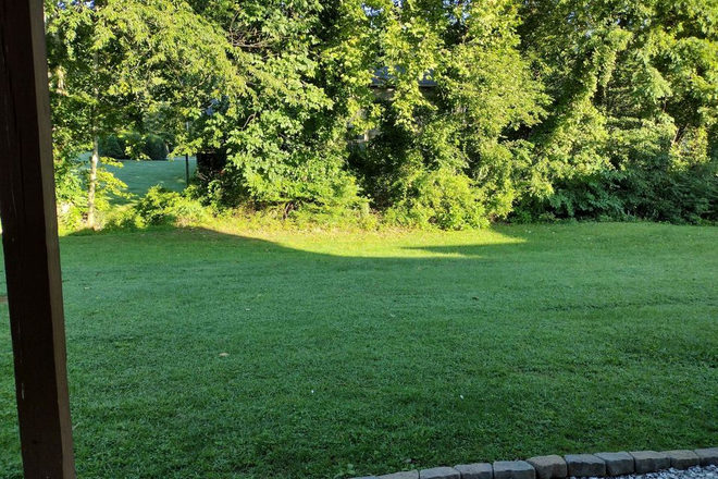 outdoor - 1 Private Bedrooms + 1 Private Baths – All Utilities Included! – $600/mo (Each) Townhome