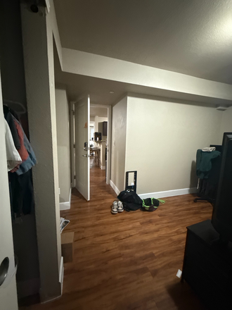 bedroom - Maple House