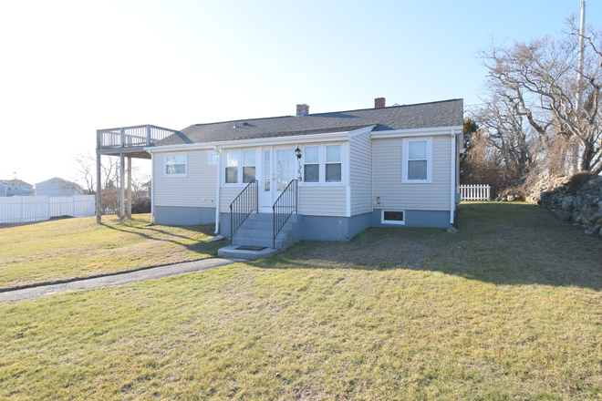 Outside - 1087 Point Judith Rd, Narragansett RI House