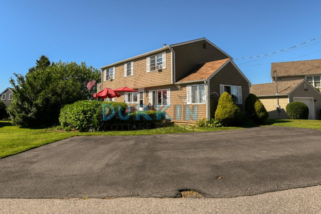 Exterior - Charming House with Amazing Outdoor Space for 3 People