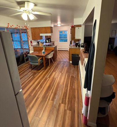 Kitchen (Two Refrigerators) - 🏡 Spring 2027 UVM Sublet Available | Large Bedroom | Great Location | Active House