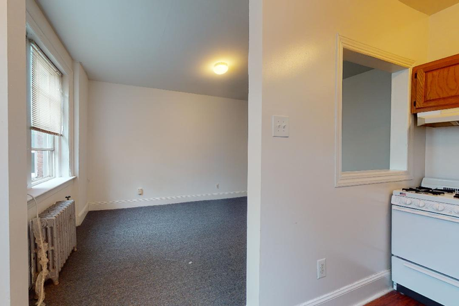 kitchen - 4601 Chester Avenue - Studio Apartment w/ Heat Included