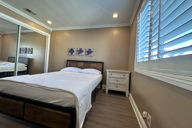 bedroom - Quiet Private Room in a Gated Community Condo