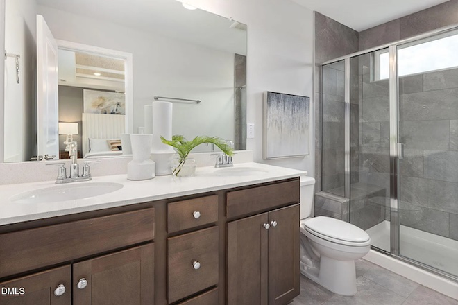 Bathroom - Upscale 4BR/3.5BA Townhome in Premier Brier Creek!